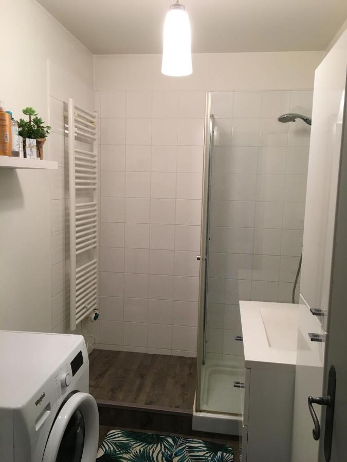 T2 Centre Village - Proximite Telecabine - Vue Montagne Plein Sud - Terrasse Couverte - Balcon - Chambre 1 Lit Double En 160 - Salon 1 Canape Convertible En 140 - Cuisine Separee Сен-Лари-Сулан Экстерьер фото
